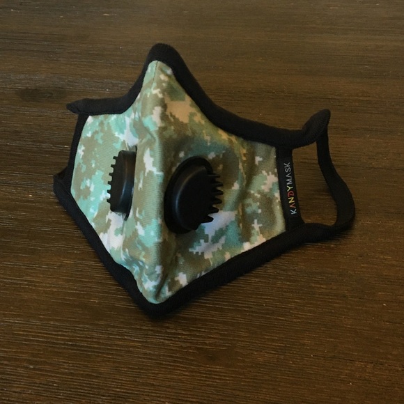 KandyMask Camo Micro Filtration Face Mask - Picture 3 of 12